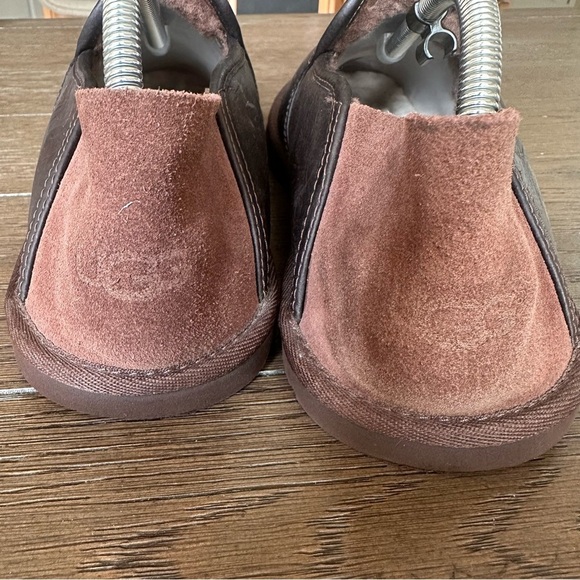 UGG Cooke Grizzly Men's Size 9 Brown Slip On Leather Slippers Missing Size Tags - Picture 6 of 9